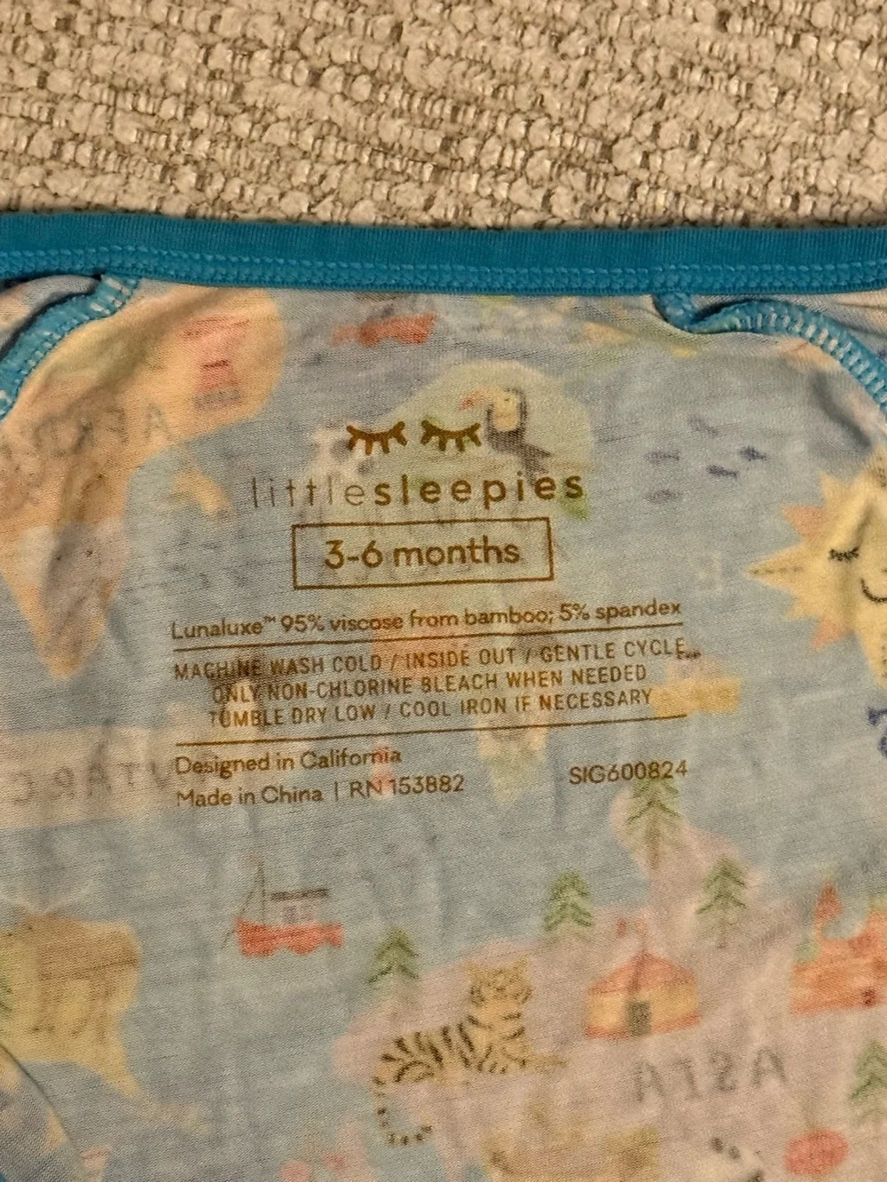 Little Sleepies Shorty Zippy 3-6m Around the World & Jurassic Jungle